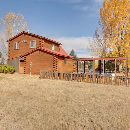 Rustic Village Lake Cabin Escape With Deck And Grill! パゴサ・スプリングス エクステリア 写真