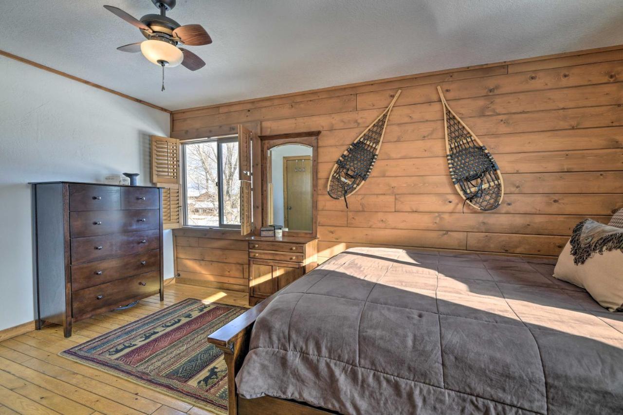 Rustic Village Lake Cabin Escape With Deck And Grill! パゴサ・スプリングス エクステリア 写真