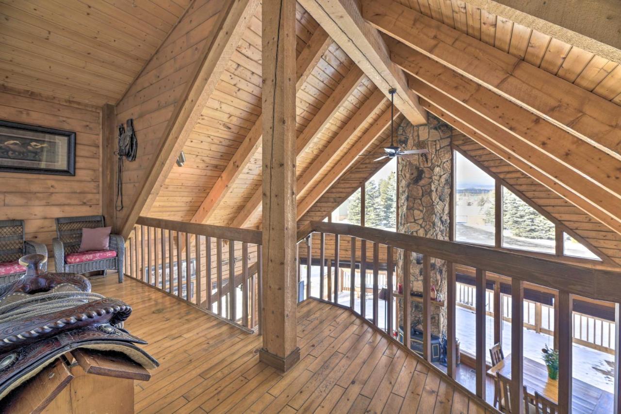 Rustic Village Lake Cabin Escape With Deck And Grill! パゴサ・スプリングス エクステリア 写真